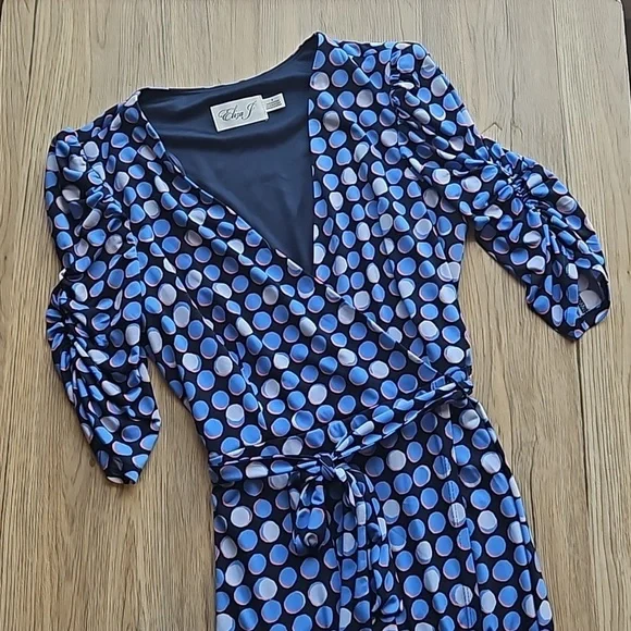 Eliza J Blue Polka Dot Faux Wrap Dress 0 like new - Picture 2 of 8